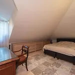 Townhouse In Villa Tallinn